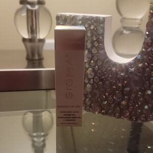 Sigma Beauty Renew Lip Oil - Color "All Heart." Full Sized. Brand New Sealed.